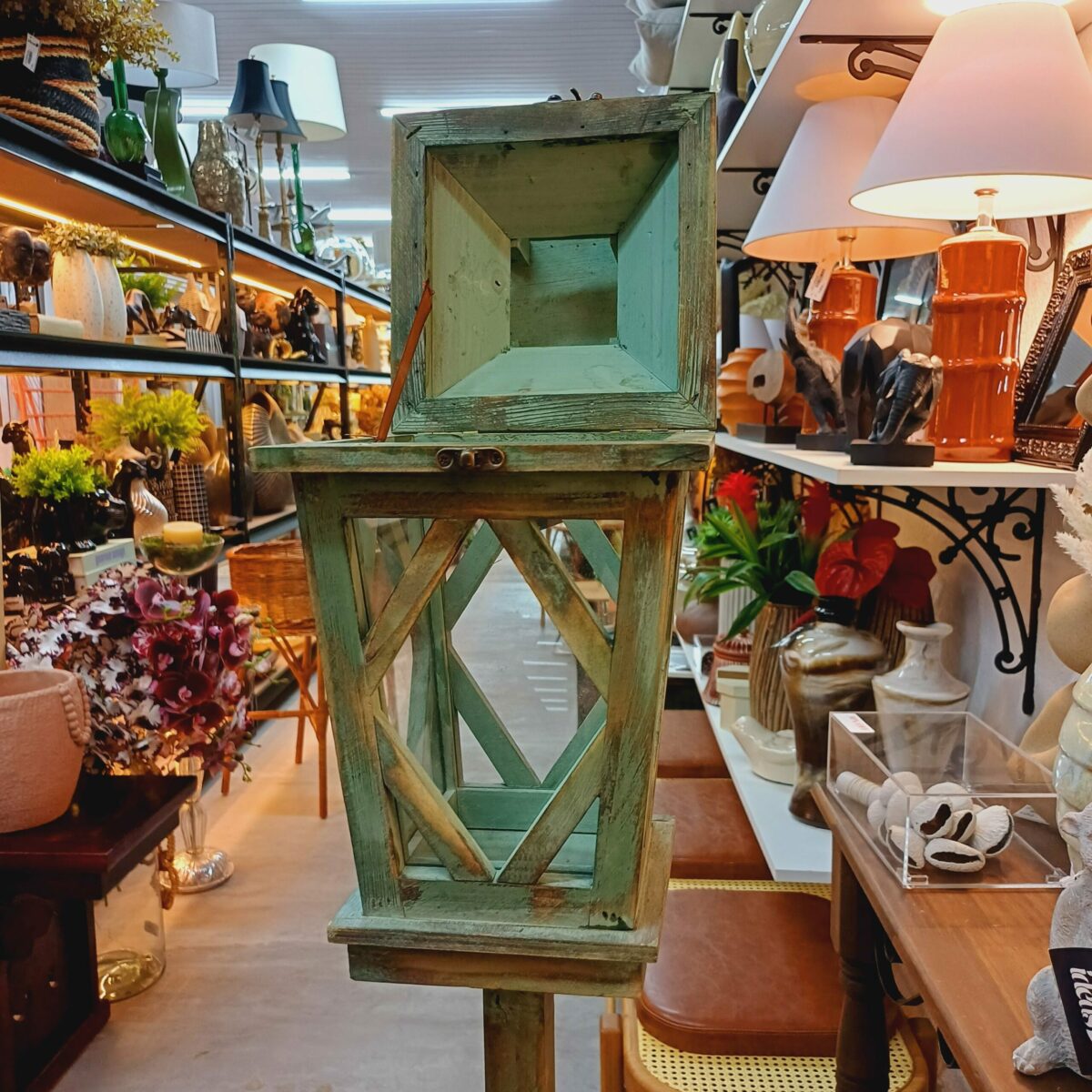 Lanterna Verde Poste Garden - Image 4