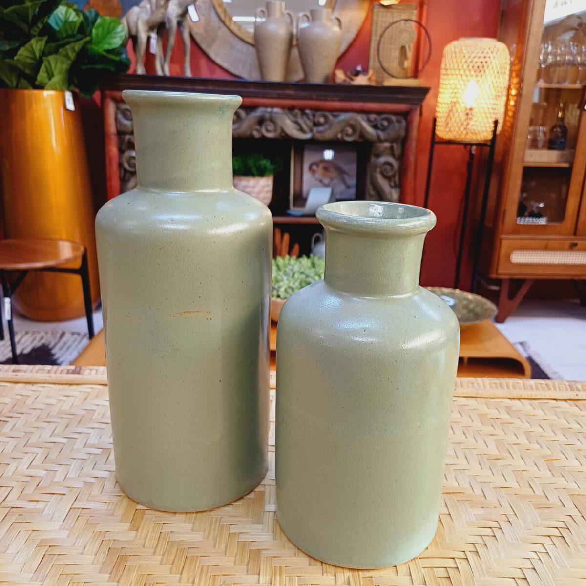 Vaso Verde em Cerâmica Artesanal Tamanho P - Image 2
