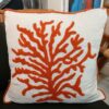 Almofada Coral 50x50 com Enchimento -   Fino Acabamento