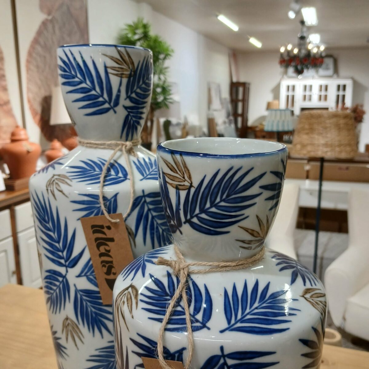 Vaso em Porcelana Tamanho P - 33cm de Altura - Image 6