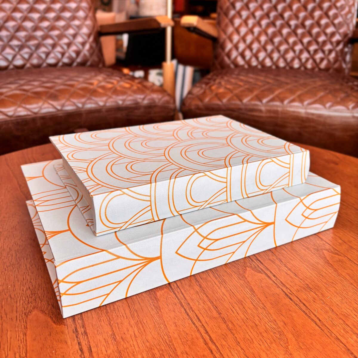 Conjunto Livro Caixa Decorativo em Madeira Revestida em Tecido - Imagem 7