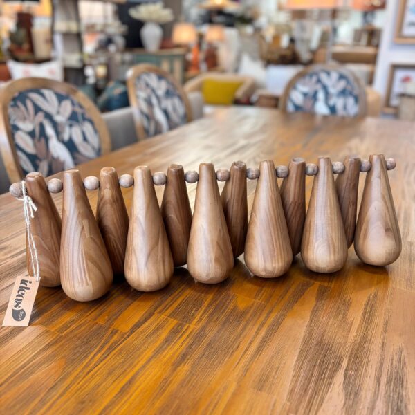 Escultura Itamaraty em Madeira - Coleção Arte Brasileira