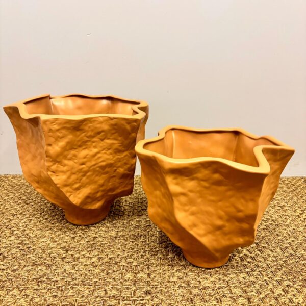 Vaso Orgânico em Cerâmica Texturizada Mostarda - Tamanho G